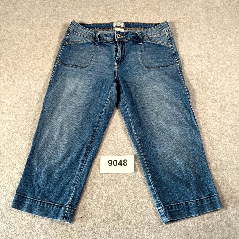 Levi's 545 Capri Jeans Womens 10 Blue Denim Medium Wash Cotton Everyday Wear